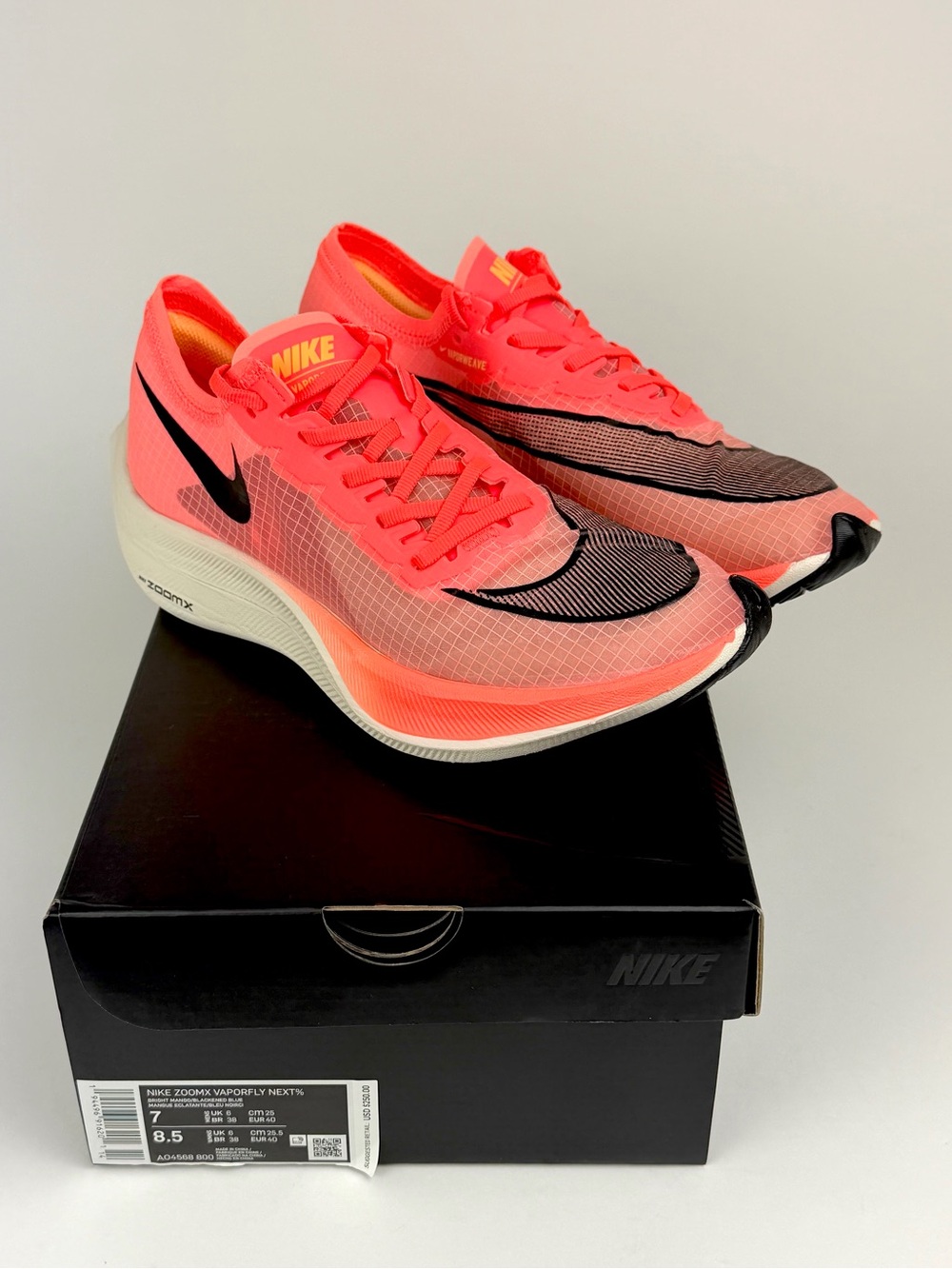 Nike Zoom X Vaporfly Next %, NWT, never worn.